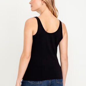 First-Layer Scoop-Neck Tank Top